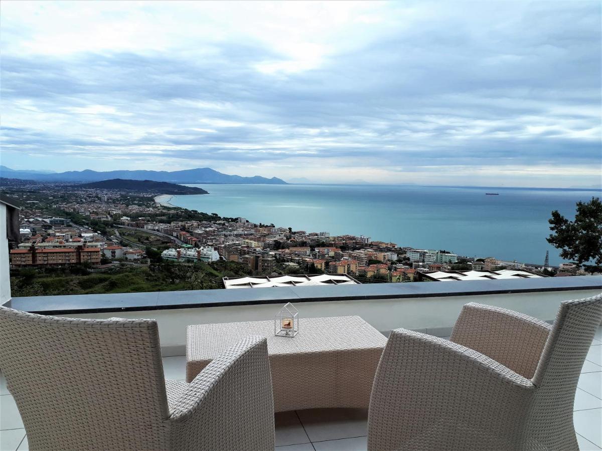 Villa Treglia B&B Formia Luaran gambar