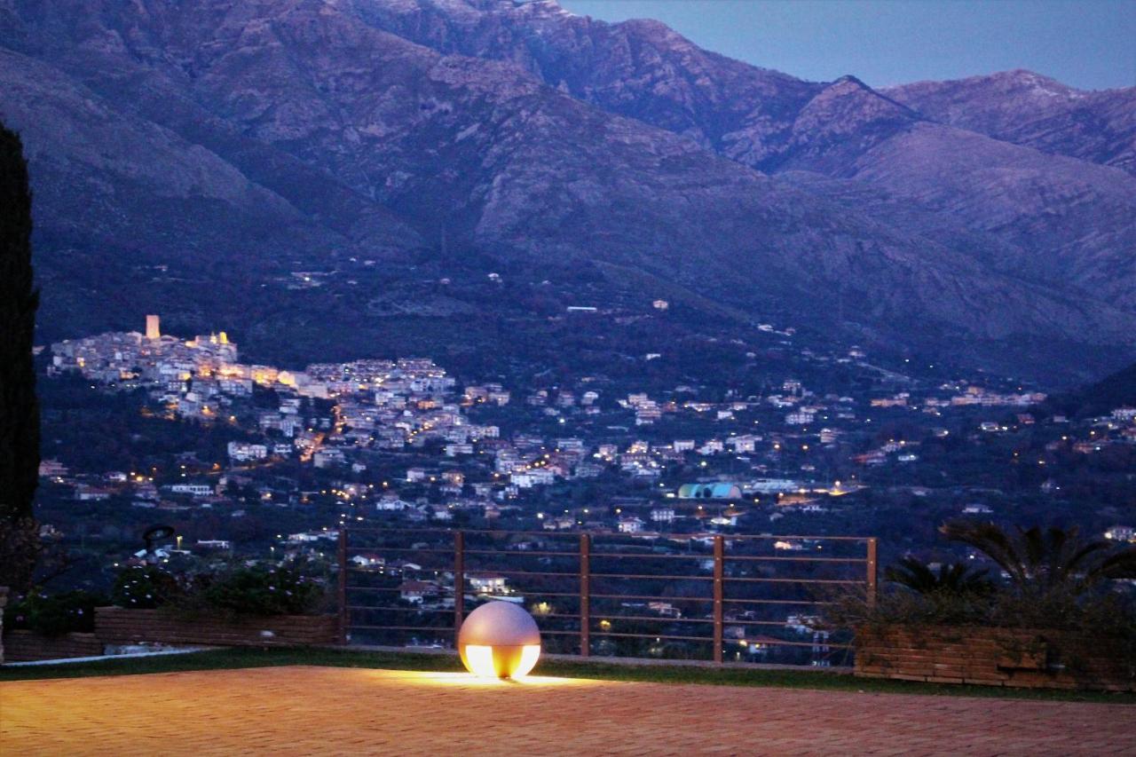 Villa Treglia B&B Formia Luaran gambar